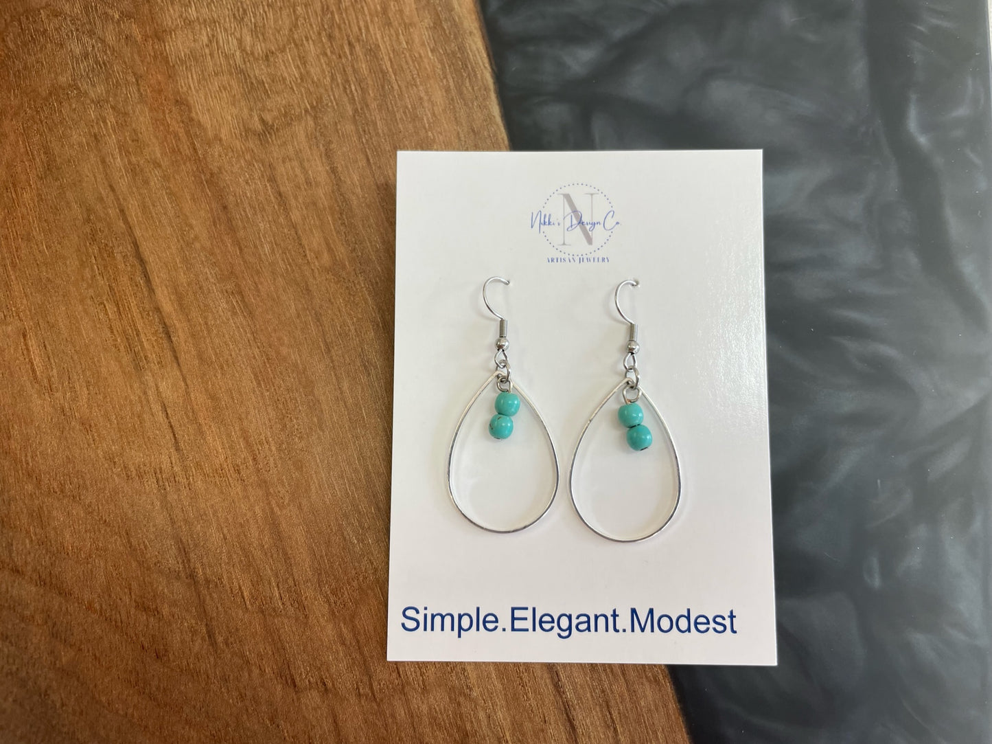 Magnesite teardrop earrings