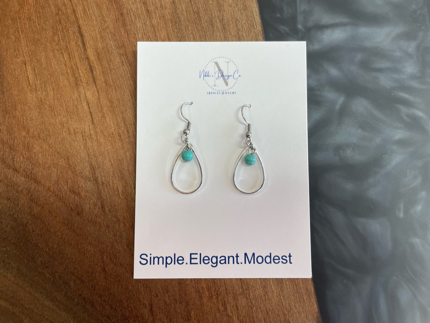 Magnesite teardrop earrings